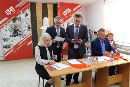 Круглый стол в юбилей Октября для молодежи Оренбуржья