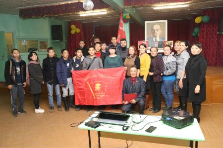 Коммунисты Тувинского рескома КПРФ побывали у студентов-аграрников