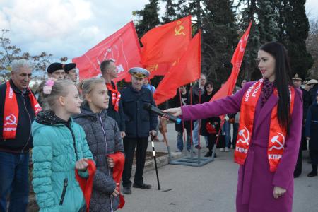 В Севастополе отметили 99-ю годовщину создания ВЛКСМ
