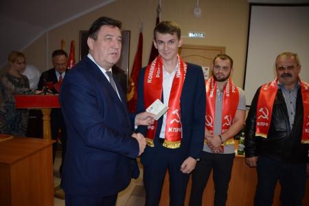 Ставропольские коммунисты провели X пленум регионального отделения