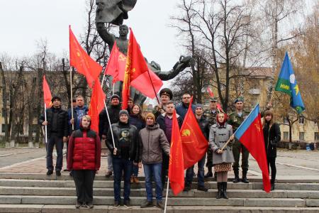 В Орле состоялся автопробег КПРФ