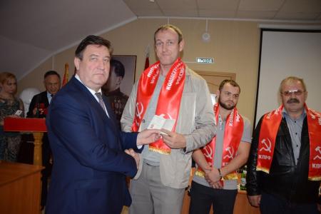 Ставропольские коммунисты провели X пленум регионального отделения