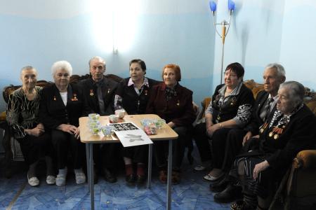 Оренбург. Депутат фракции КПРФ В.Г. Новиков встретился с ветеранами - Героями Социалистического Труда