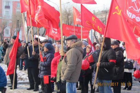 В Комсомольске-на-Амуре прошла праздничная демонстрация