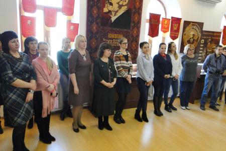 Коллектив Амурского областного музея наградили медалью КПРФ