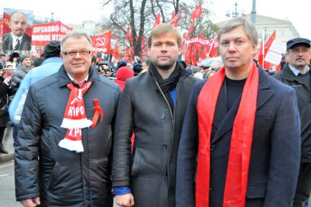 Коммунисты Московской области: 100-летию Великого Октября – Слава!