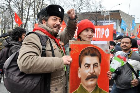 Коммунисты Московской области: 100-летию Великого Октября – Слава!