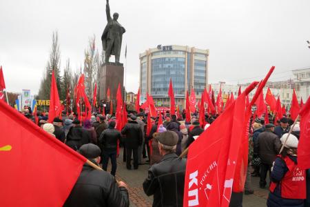В Тамбове отметили 100-летие Октябрьской революции