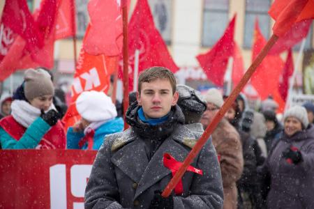 В Томске 100-летие Революции отметили демонстрацией и митингом