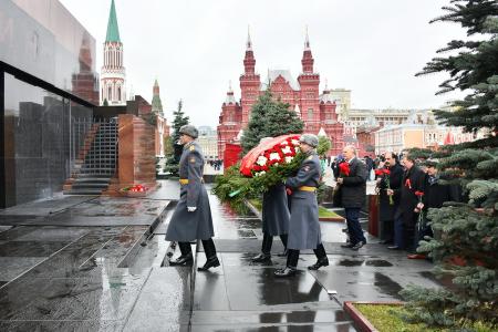 Ничто не перечеркнет значение и величие Октября