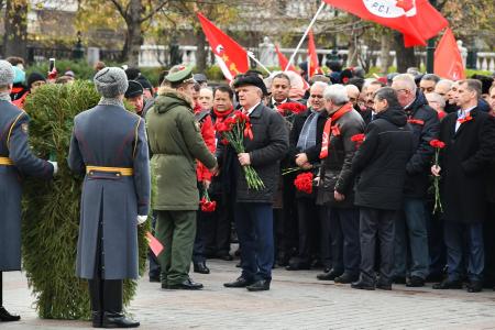Ничто не перечеркнет значение и величие Октября