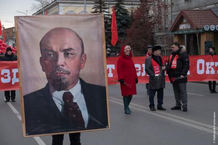 В Красноярске состоялись демонстрация и митинг КПРФ