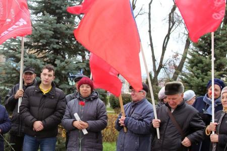 Тульская область. Коммунисты продолжают проводить автопробеги в честь 100-летней годовщины Великого Октября