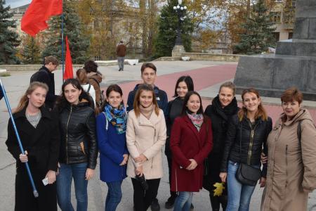 Севастопольские комсомольцы организовали молодёжный квест «Дорогами Октября»