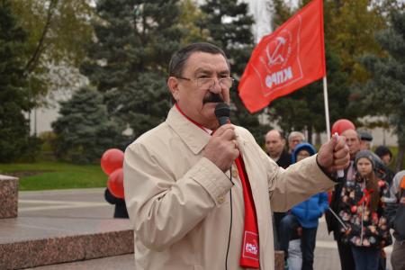 В Астрахани отметили столетие Великого Октября