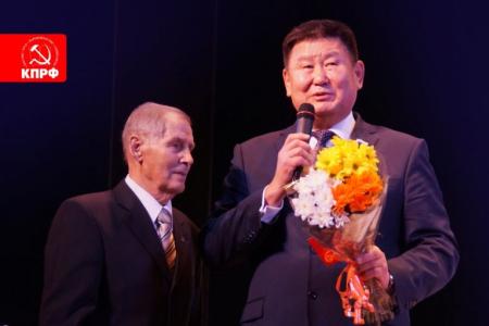 Праздничный концерт, посвященный 100-летию Великого Октября, прошел в Республике Бурятия 