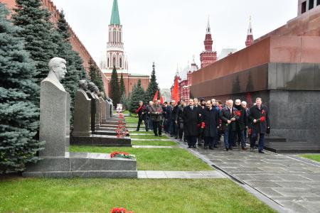 Ничто не перечеркнет значение и величие Октября