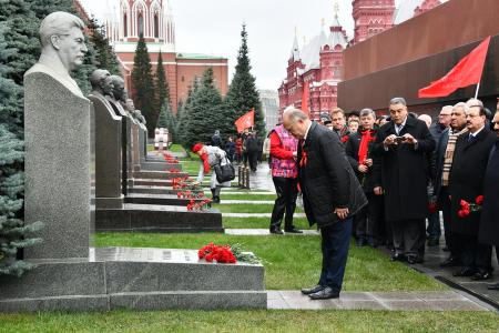 Ничто не перечеркнет значение и величие Октября