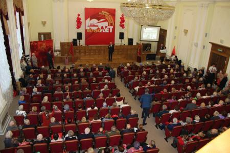 Состоялось торжественное Собрание челябинских коммунистов в честь 100-летия Великой Октябрьской социалистической революции