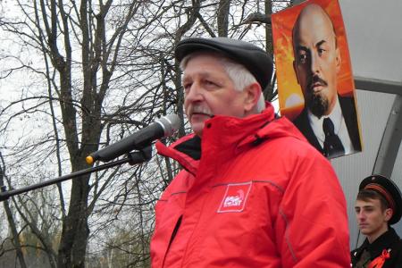 Белгородские коммунисты и их союзники провели праздничную демонстрацию
