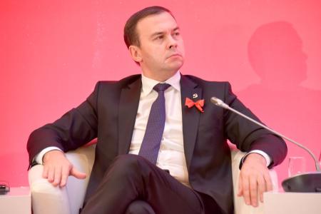 В Москве открылся международный форум левых сил «Октябрь 1917-го - прорыв к социализму!»