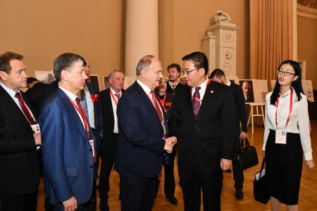 Начался рабочий визит Г.А. Зюганова в городе-герое Ленинграде