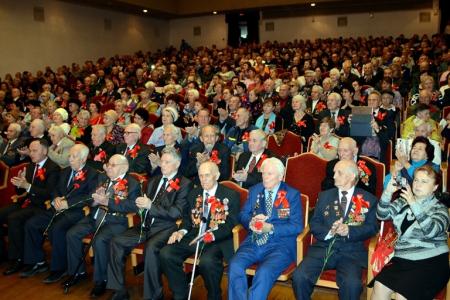 На Ставрополье коммунисты организовали праздник в честь 100-летия Октября
