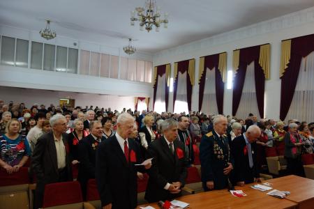 Торжественное собрание в честь 100-летия Великого Октября прошло в Хабаровске