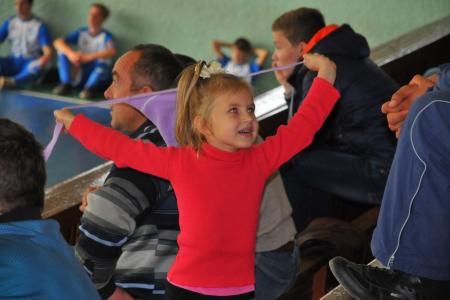 Спортклуб КПРФ провел детский футбольный турнир в Крыму, посвященный 100-летию Октябрьской революции