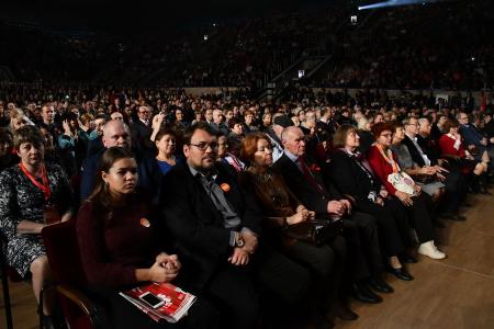 Выступление Г.А. Зюганова на торжественном вечере в концертном зале «Россия», посвященном 100-летию Великого Октября. Видео