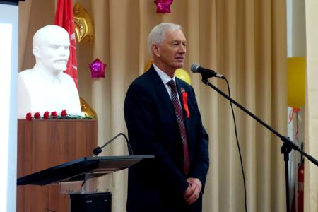 Торжественное собрание в честь 100-летия Великого Октября прошло в Хабаровске