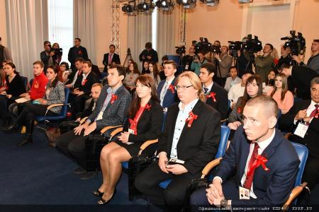 Г.А. Зюганов о 19-й международной встрече: Здесь представлены все ведущие левые и народно-патриотические партии мира