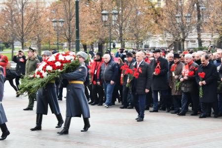 Ничто не перечеркнет значение и величие Октября