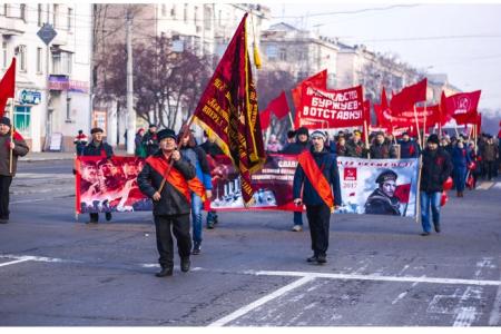 В Комсомольске-на-Амуре прошла праздничная демонстрация