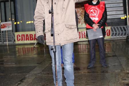 Митинг в честь 100-летия Великого Октября в Сыктывкаре