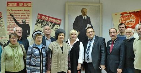 Татарстан, Зеленодольск. «Мы в зеркале истории». Столетию Великого Октября посвящается