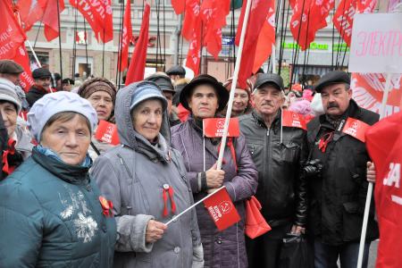 Коммунисты Московской области: 100-летию Великого Октября – Слава!