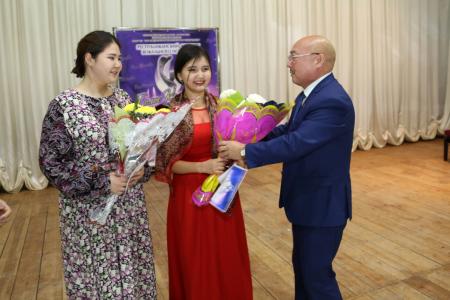 Калмыцкий реском КПРФ оказал поддержку молодым дарованиям