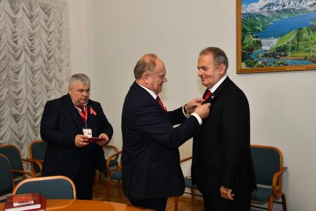 Начался рабочий визит Г.А. Зюганова в городе-герое Ленинграде