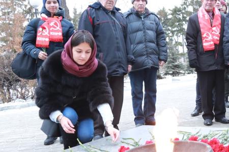 Коммунисты отметили 98-ю годовщину освобождения Омска от колчаковщины
