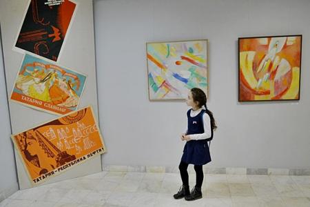 Татарстан, Зеленодольск. «Мы в зеркале истории». Столетию Великого Октября посвящается