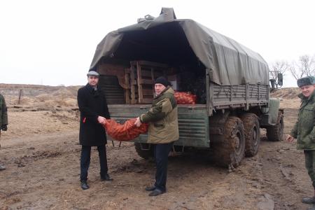 Гуманитарная помощь от КПРФ доставлена на боевые позиции ЛНР