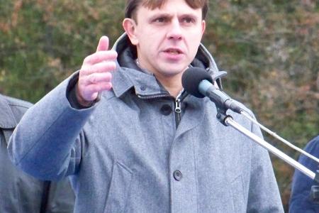 Орловские коммунисты приняли участие в праздничном шествии и митинге