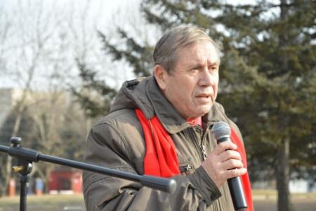 Коммунисты Биробиджана провели митинг в день столетия Октябрьской революции  