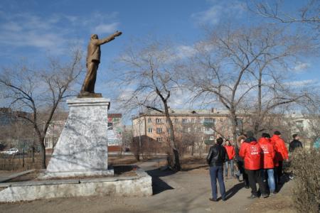 Автопробег в честь 100-летия Великого Октября прошёл в Чите