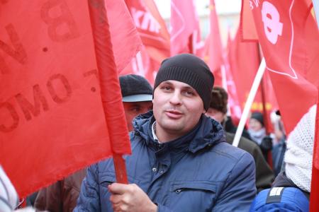 Ура, Революция! В Омске состоялось шествие и митинг коммунистов