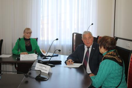 Краснодарский край. На заключительной региональной неделе ноября депутат-коммунист Николай Харитонов побывал в своем избирательном округе