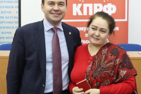 Юрий Афонин в Сыктывкаре провел пресс-конференцию и встретился с партактивом