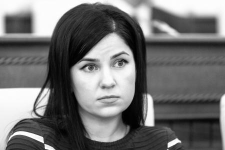 "Есть политические "гномы" и одна Белоснежка". Лидер алтайских коммунистов – о конфликтах и политике "ЕР"