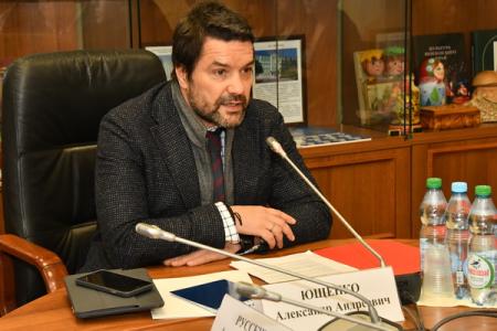 А.А. Ющенко провел в Госдуме круглый стол о развитии технологии информационного моделирования